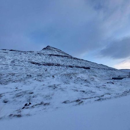 Fjord Guesthouse Funningsfjordur 外观 照片