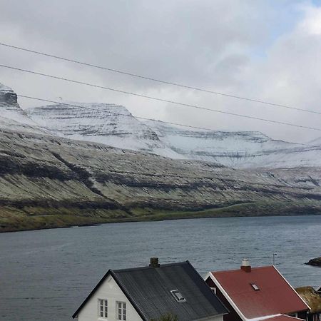 Fjord Guesthouse Funningsfjordur 外观 照片