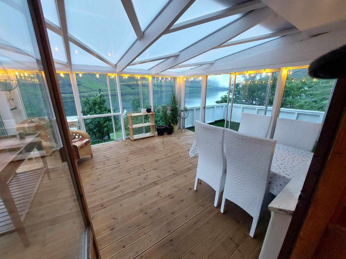 Fjord Guesthouse Funningsfjordur 外观 照片