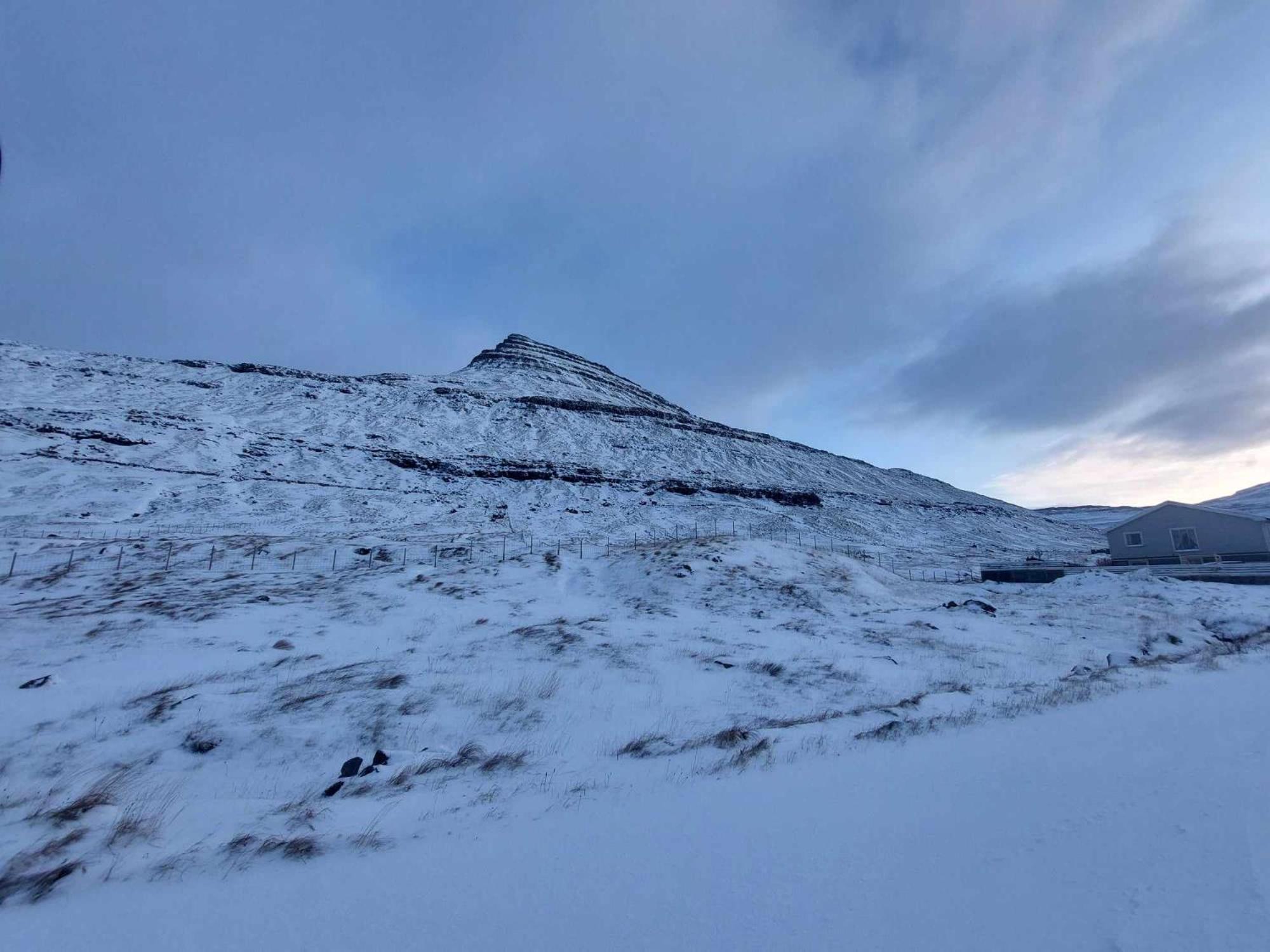 Fjord Guesthouse Funningsfjordur 外观 照片