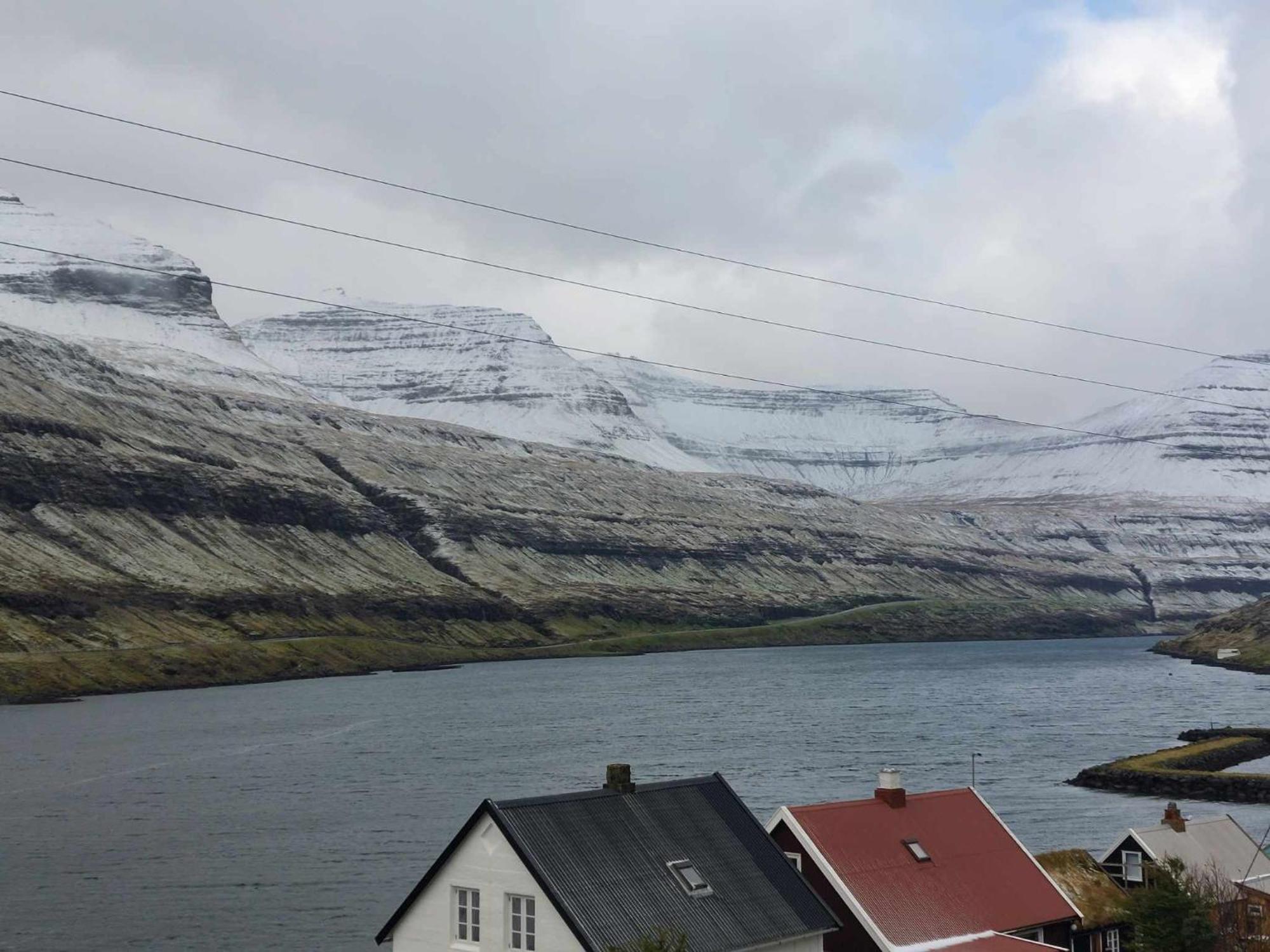 Fjord Guesthouse Funningsfjordur 外观 照片