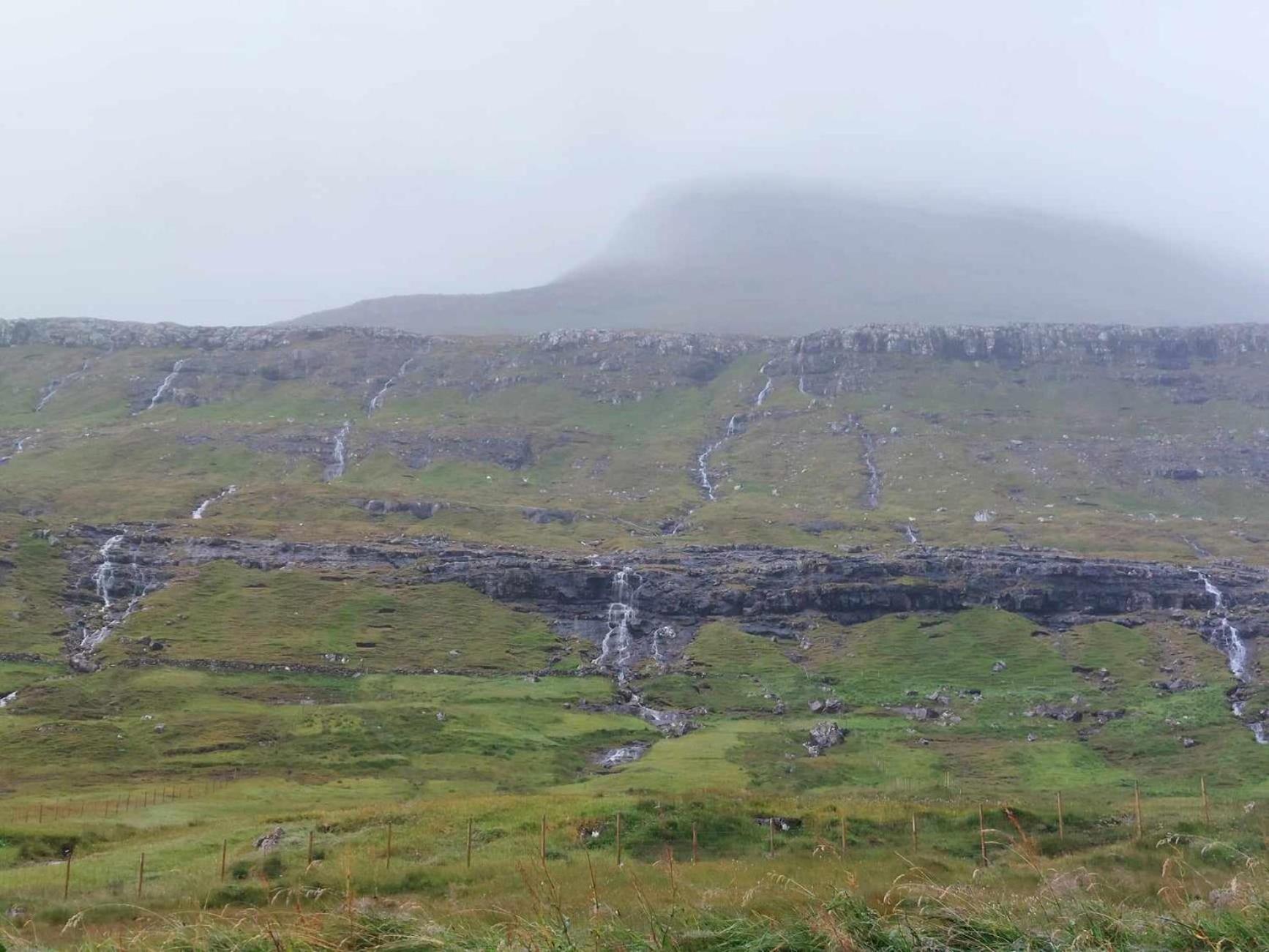 Fjord Guesthouse Funningsfjordur 外观 照片
