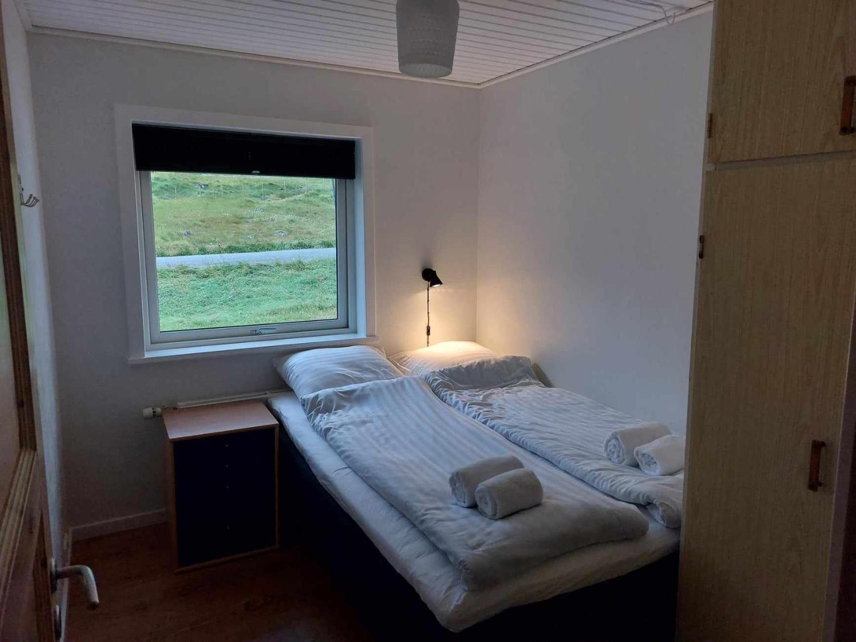 Fjord Guesthouse Funningsfjordur 外观 照片