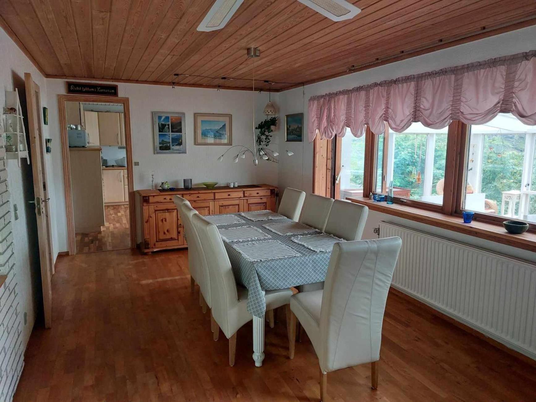 Fjord Guesthouse Funningsfjordur 外观 照片